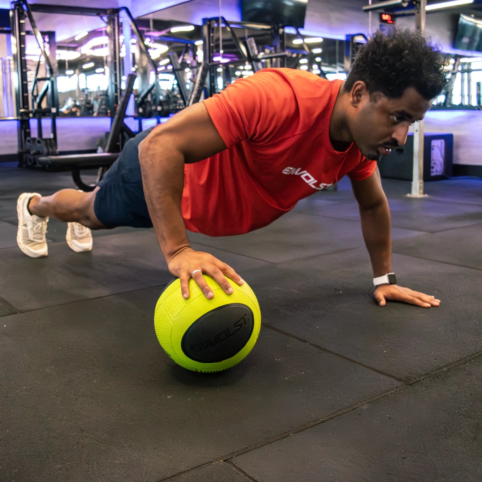 Medicine Ball 5Kg em Borracha com Quique Envolst