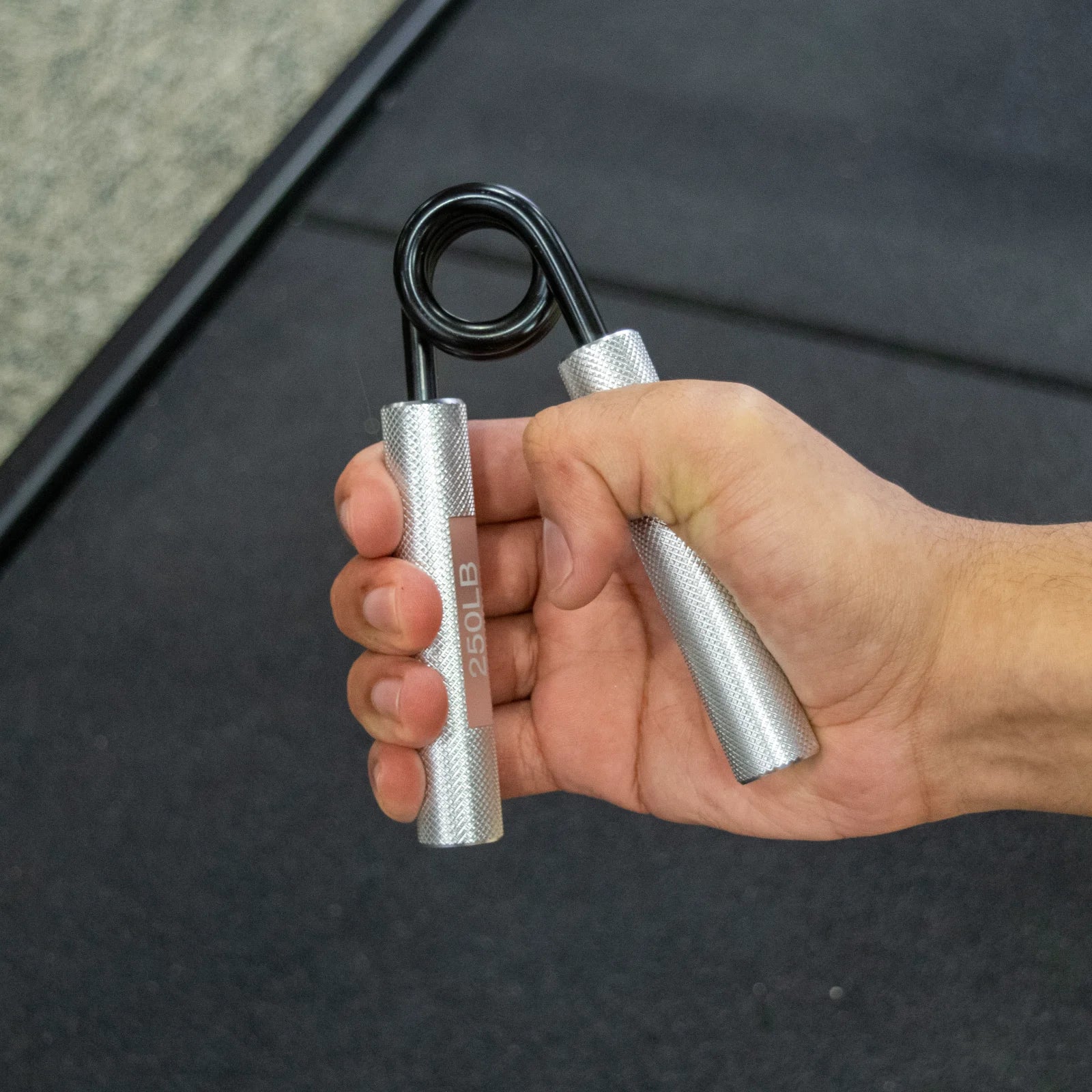 Hand Grip 250 lb (113 kg) Envolst